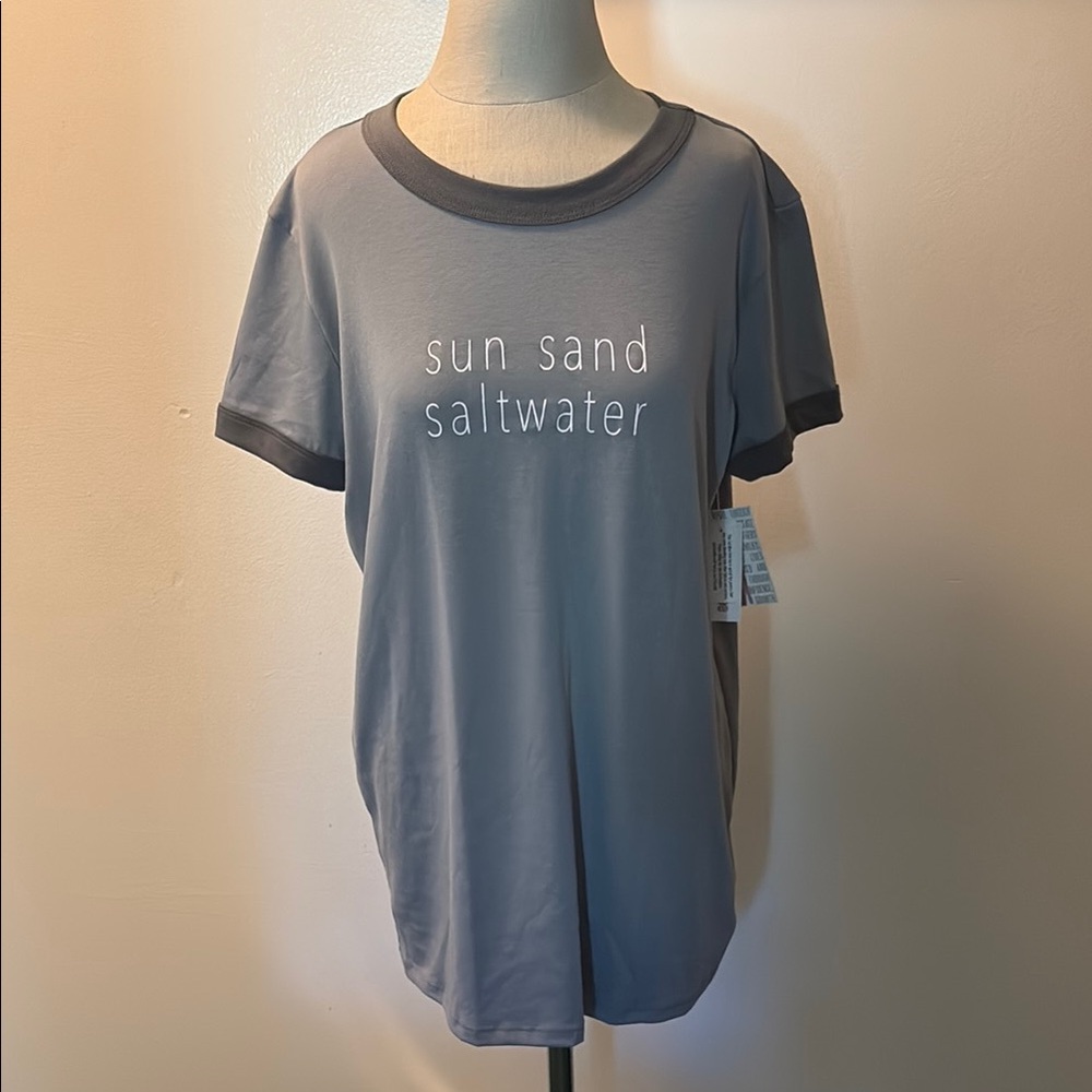 LuLaRoe Liv T Gray Short Sleeve Tee